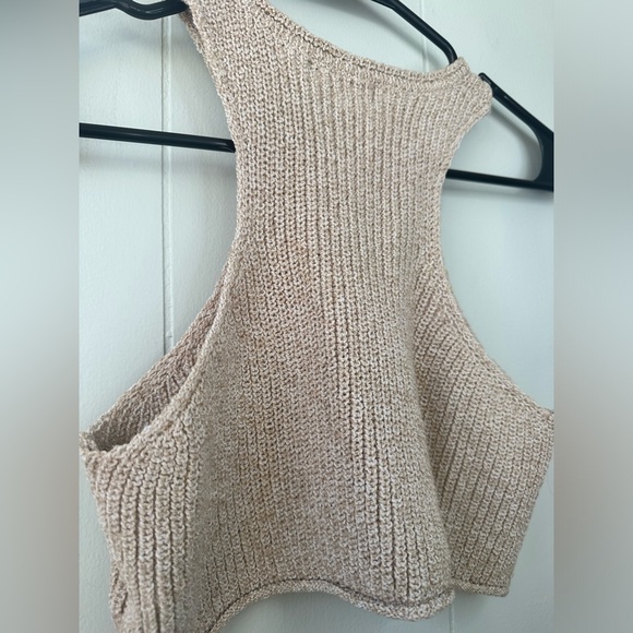 Knitted Crop Top - Picture 5 of 7